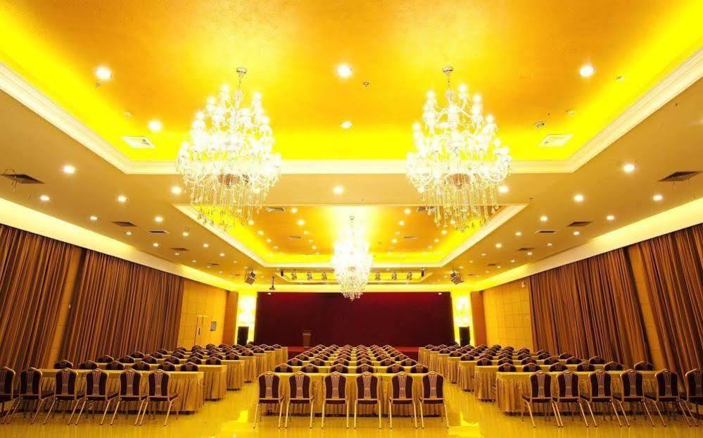 Jinyuan Hotel Wuzhou Exterior foto